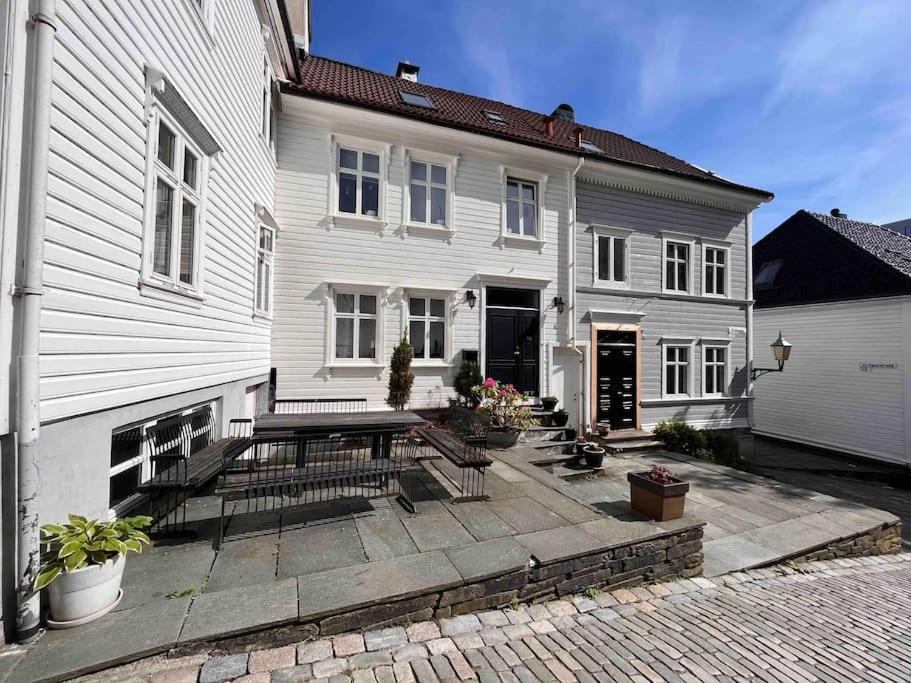 Koslig Leilighet I Bergens Smoroye Apartment Luaran gambar