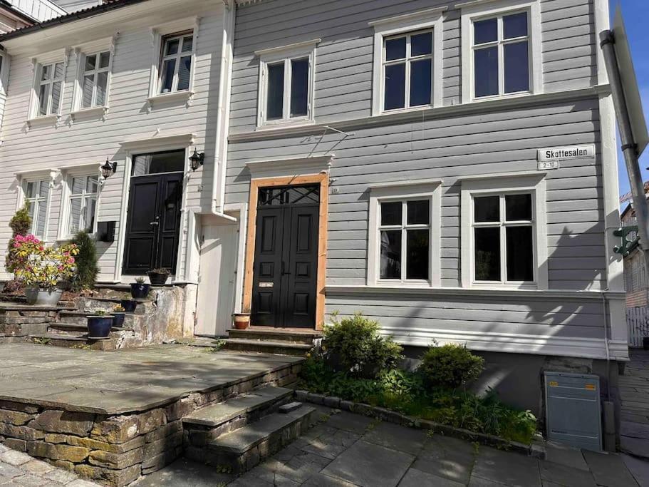 Koslig Leilighet I Bergens Smoroye Apartment Luaran gambar